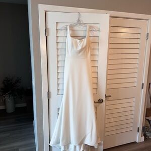 Elegant White Wedding Dress